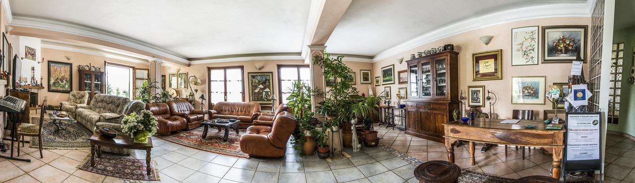 Tuscany Nice Stay Pistoia Buitenkant foto